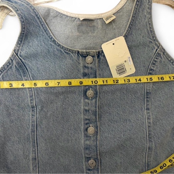 Levi's Light Blue Denim Shirt - Picture 4 of 9